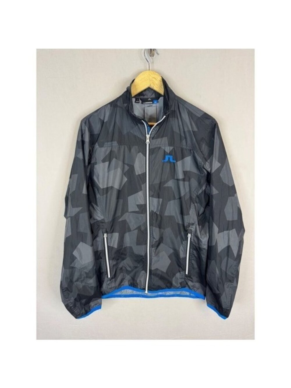 J.Lindeberg JL Windpro Grey Camo Windbreaker Jacket Mens Small 62MG372710491